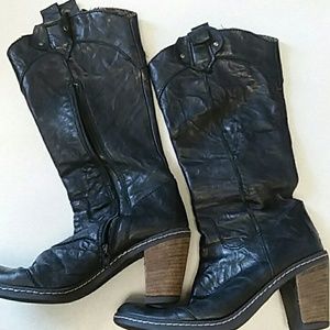 Italian Leather tall boots - Size 8 (38 EU)